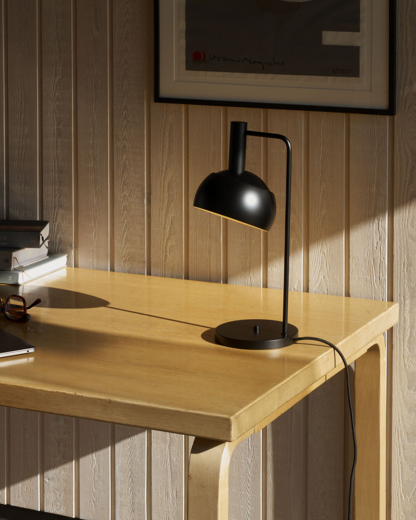 ルイスポールセン（Louis Poulsen）FJエレメンツ テーブルランプ ブラック