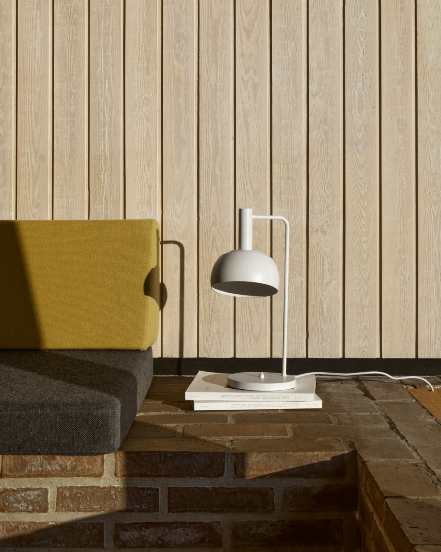 ルイスポールセン（Louis Poulsen）FJエレメンツ テーブルランプ