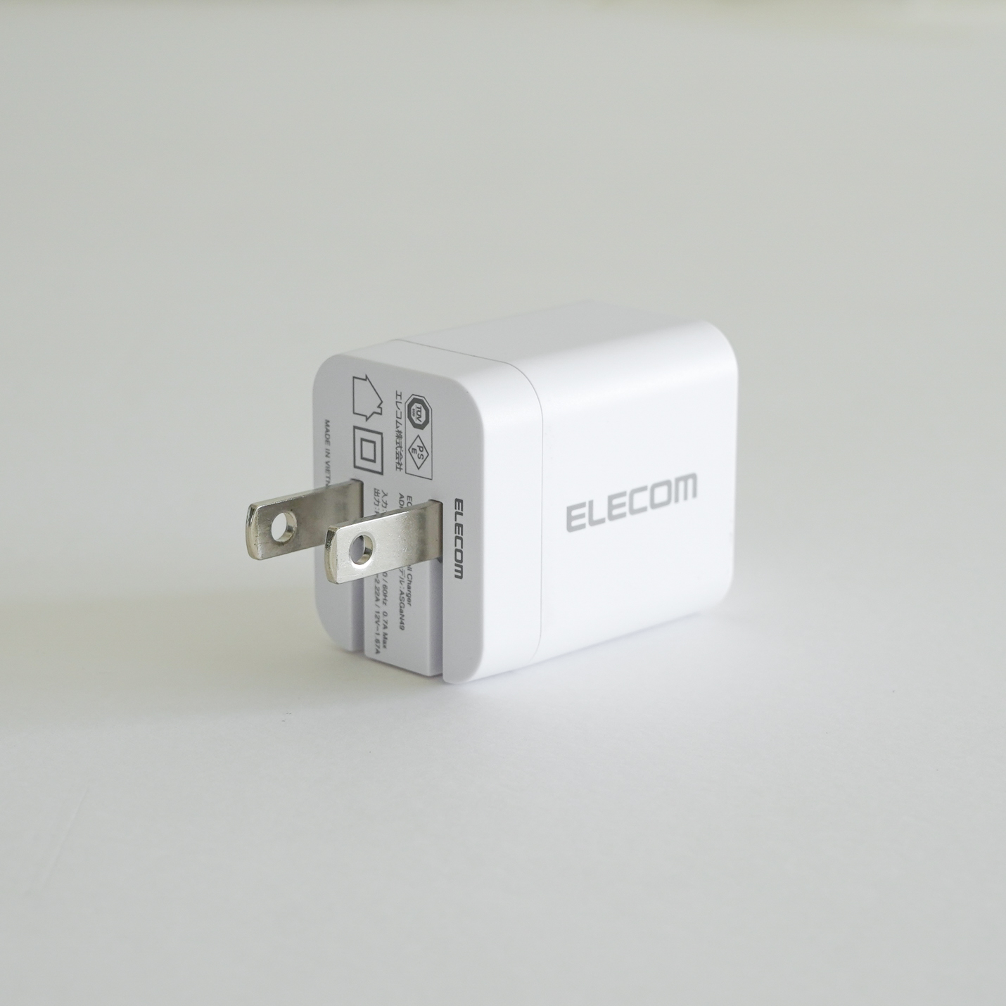 ルイスポールセン（Louis Poulsen）パンテラポータブル購入特典