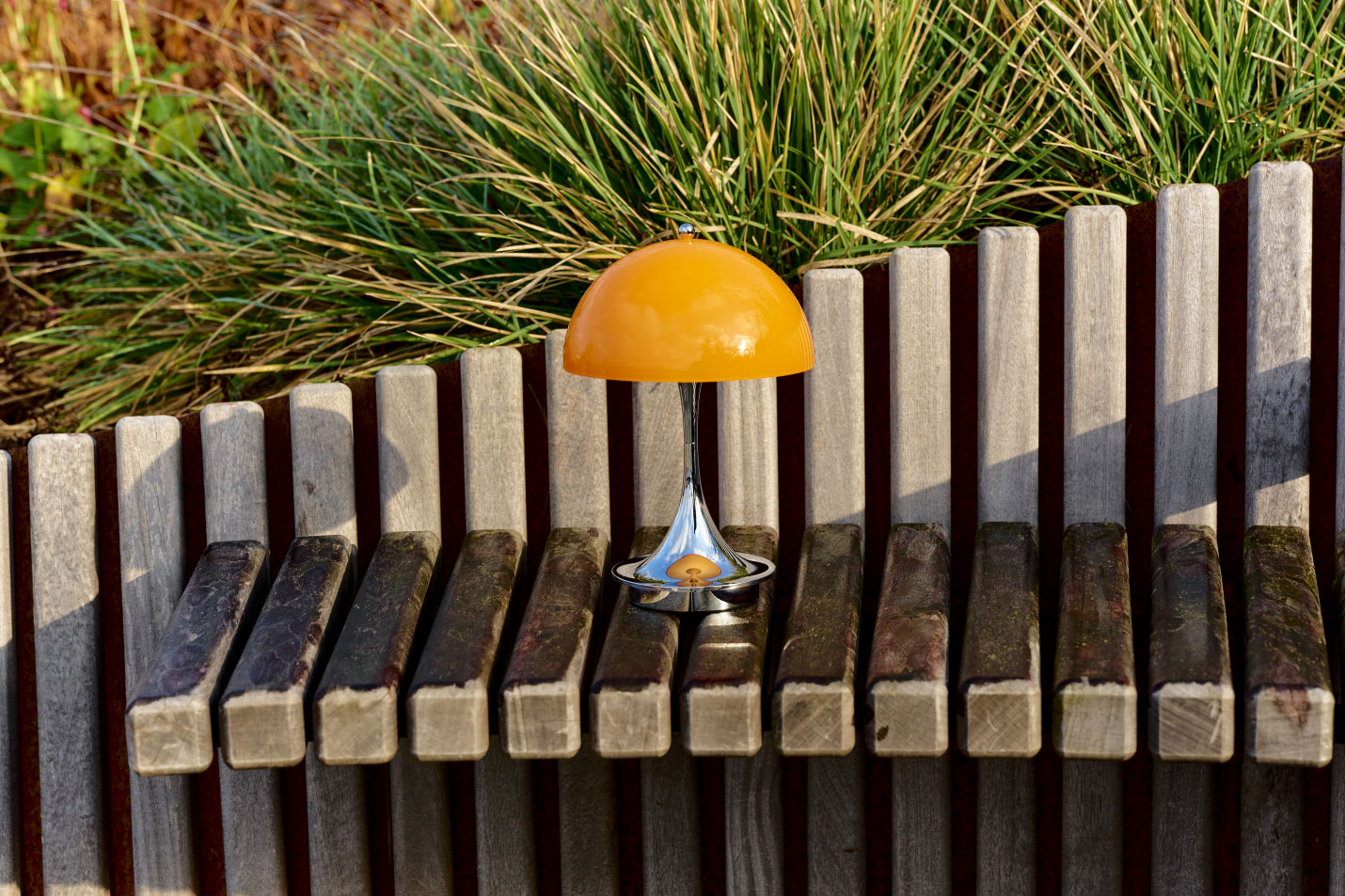 ルイスポールセン（Louis Poulsen） パンテラ 160 ポータブル V3 ORIGINALS オパール・オレンジ・クローム