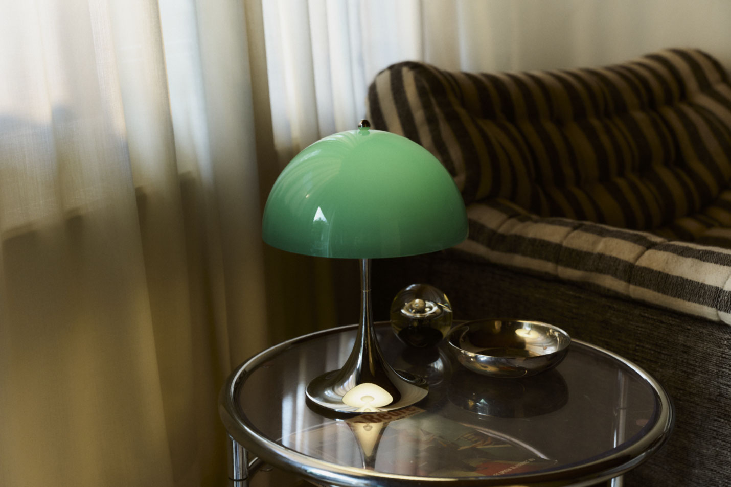 ルイスポールセン（Louis Poulsen） パンテラ 250 ポータブル ORIGINALS オパール・グリーン・クローム