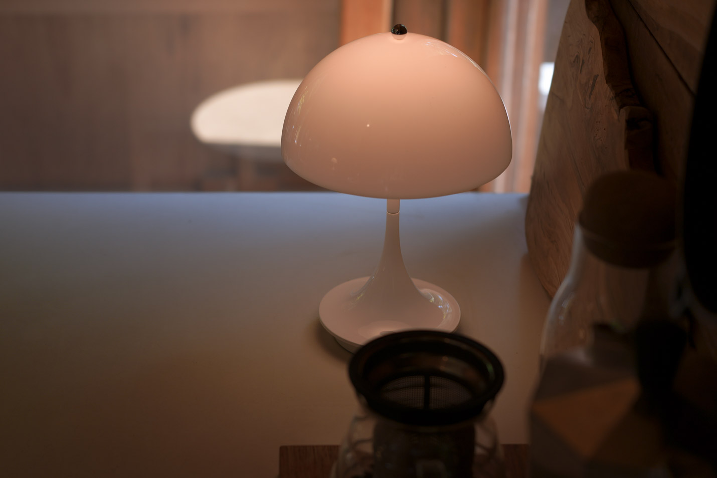 ルイスポールセン(Louis Poulsen)パンテラ ポータブル V3 / オパール・ホワイト