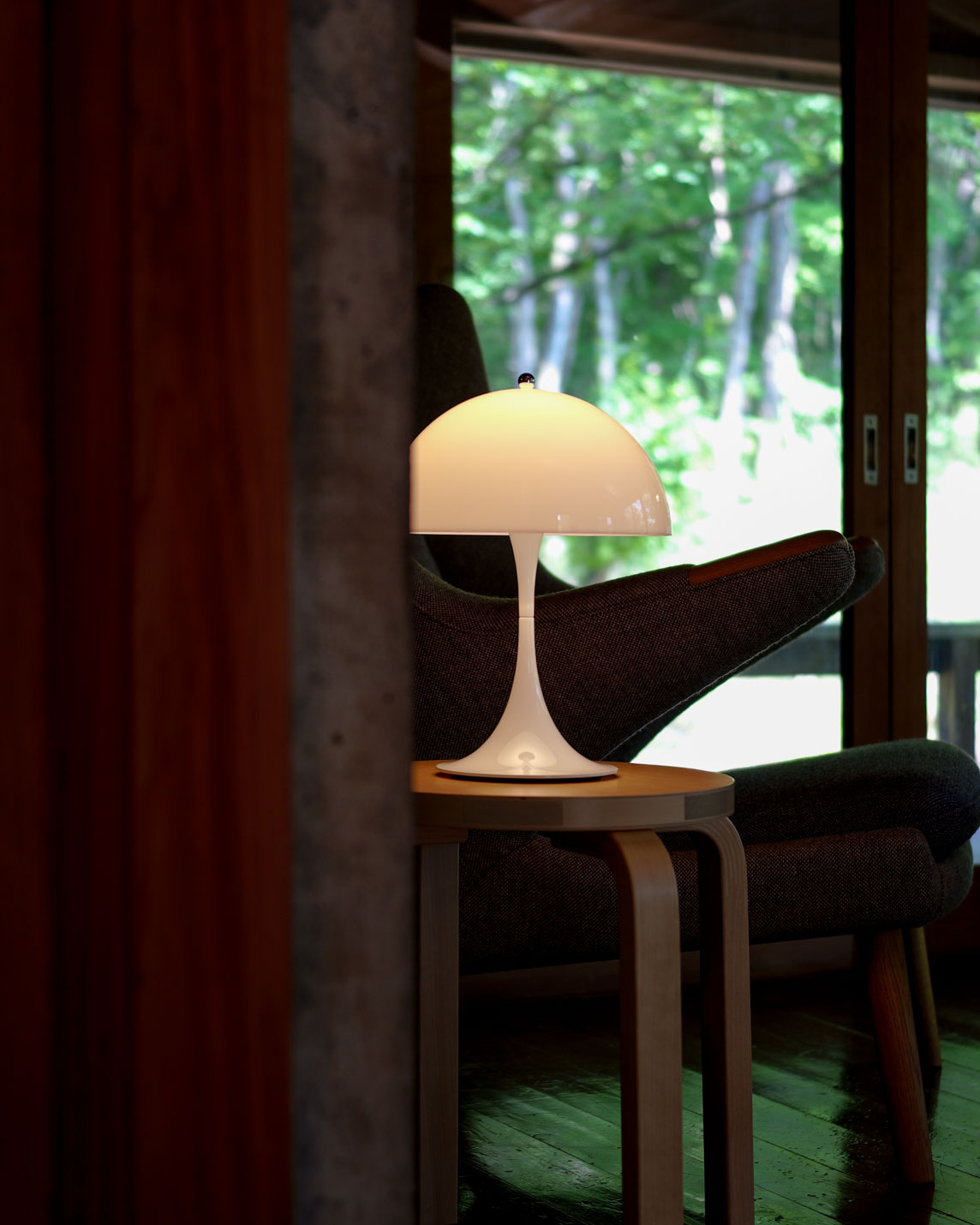 ルイスポールセン（Louis Poulsen） パンテラ 250 ポータブル / オパール・ホワイト