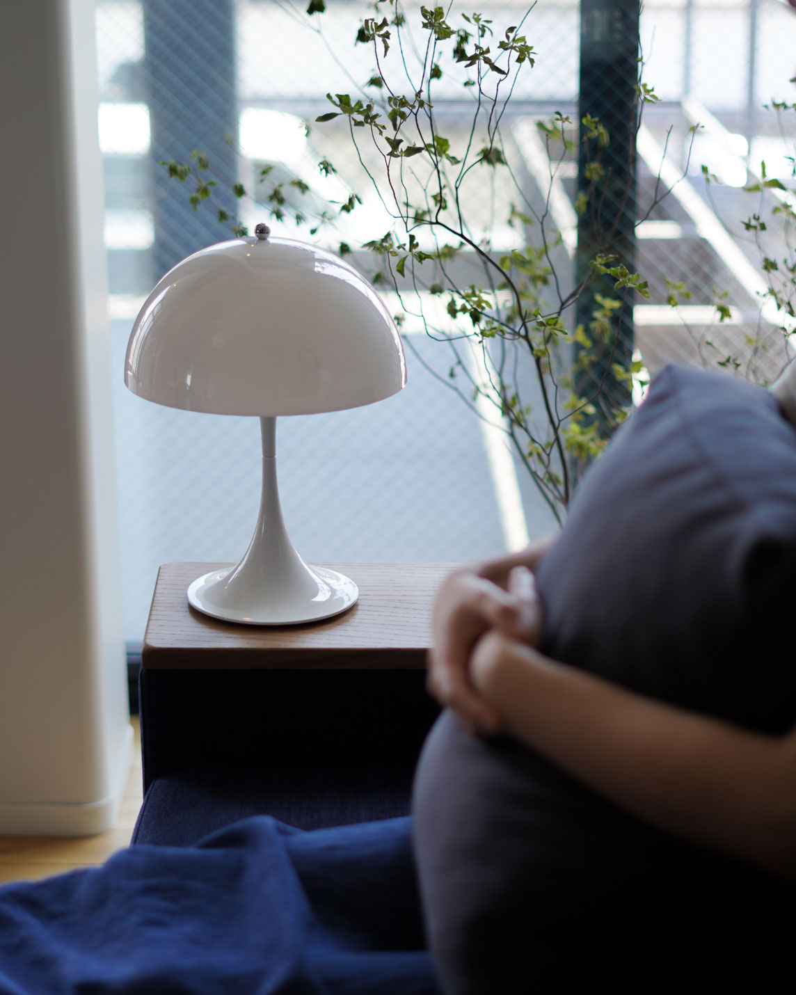 ルイスポールセン（Louis Poulsen） パンテラ 250 ポータブル / オパール・ホワイト