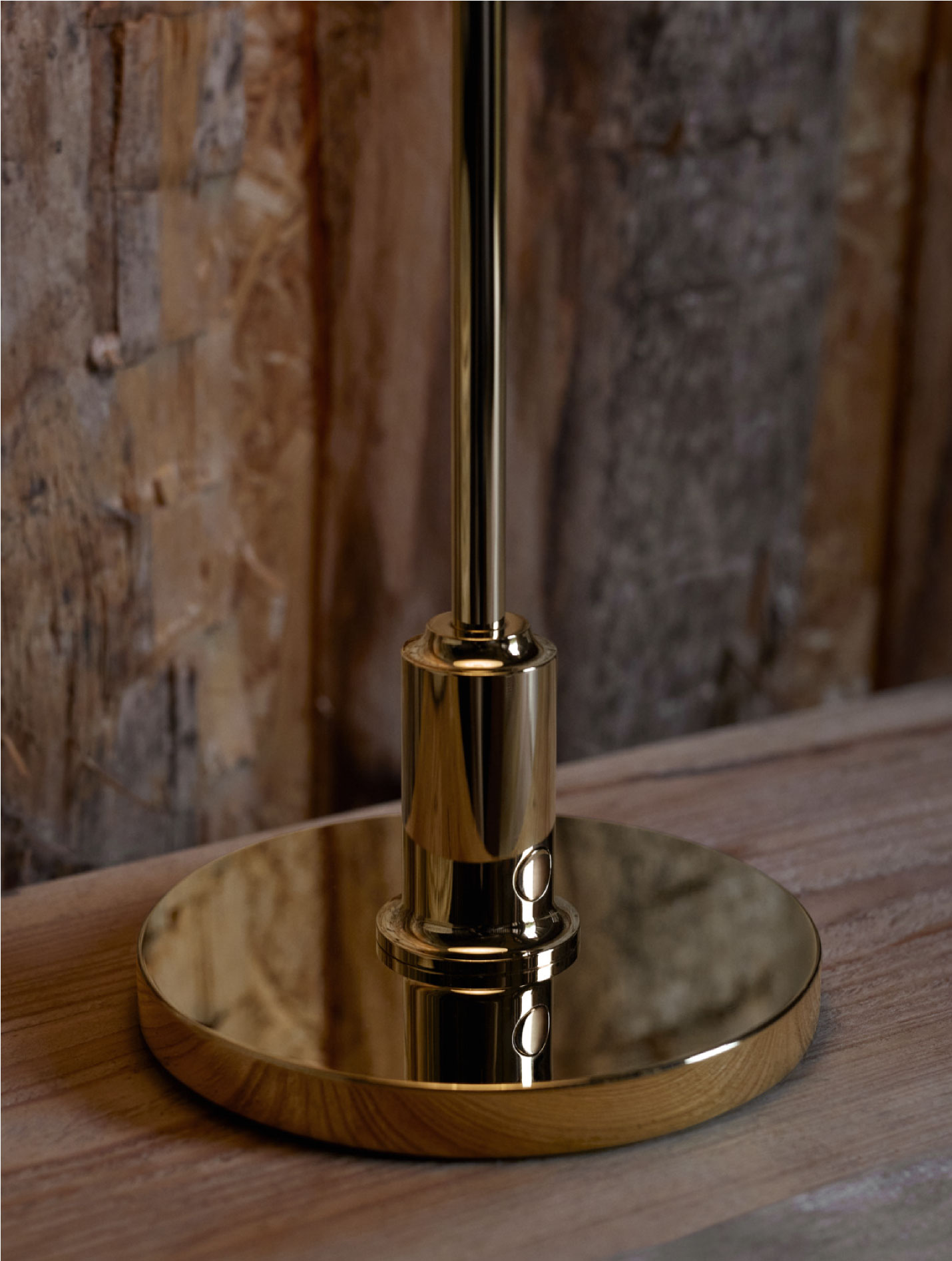 ルイスポールセン(Louis Poulsen) PH 2/1 ポータブル / 真鍮メタライズド