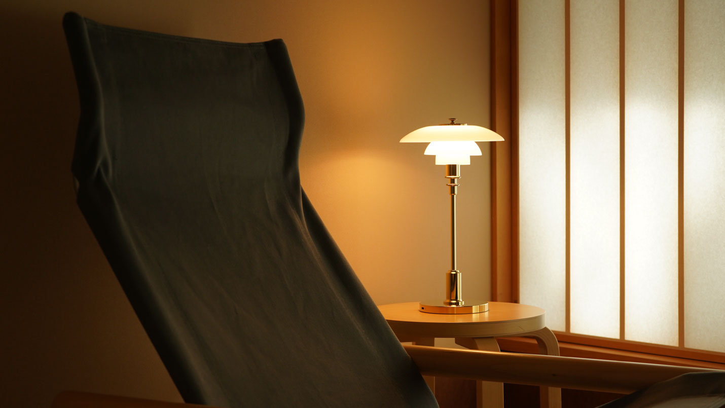 ルイスポールセン(Louis Poulsen) PH 2/1 ポータブル / 真鍮メタライズド