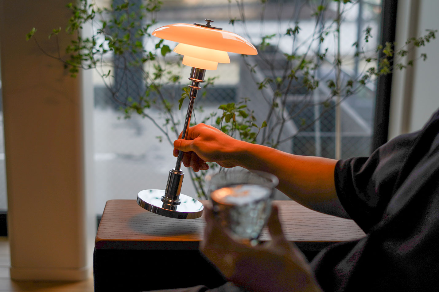 ルイスポールセン(Louis Poulsen) PH 2/1 ポータブル / シルヴァー・クローム