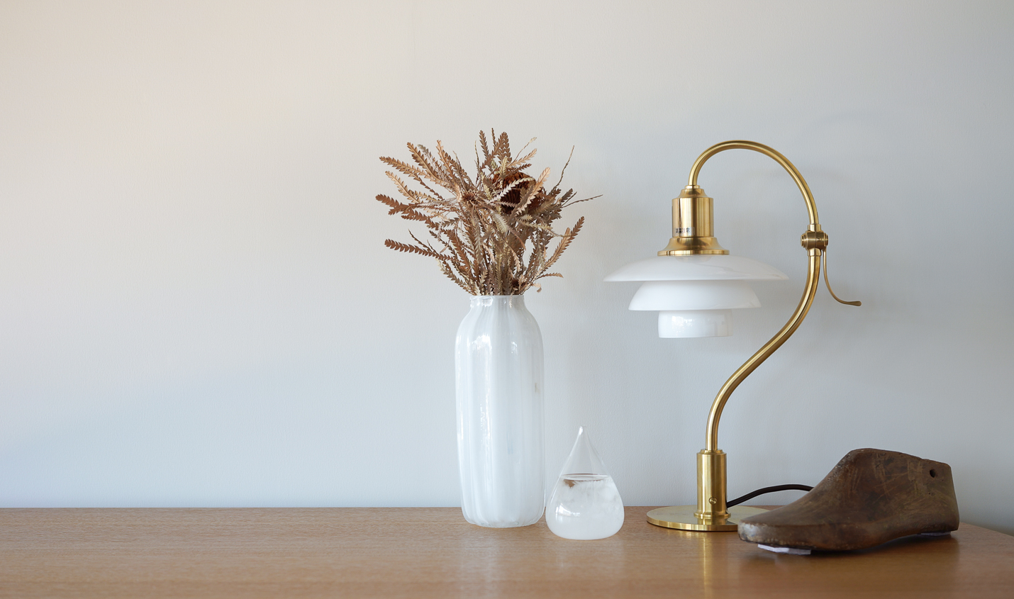 《 200台限定復刻品 》Louis Poulsen（ルイスポールセン）PH 2/2 クエスチョンマークテーブルランプ　真鍮/乳白ガラス