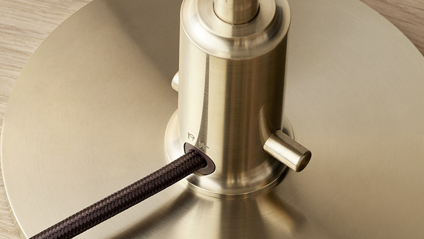 《 200台限定復刻品 》Louis Poulsen（ルイスポールセン）PH 2/2 クエスチョンマークテーブルランプ　真鍮/乳白ガラス