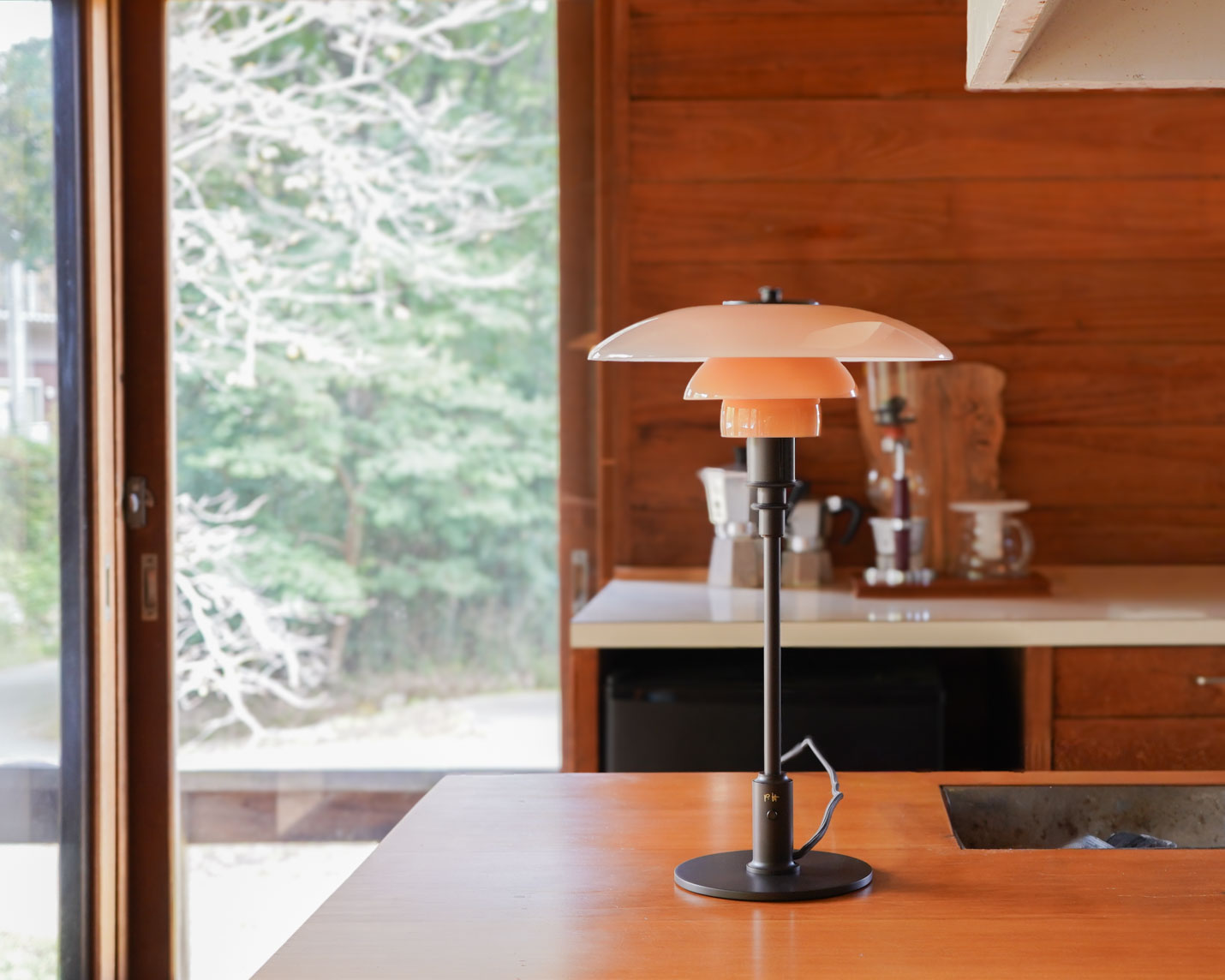 ルイスポールセン(Louis Poulsen) PH 3/2 ダスティー・テラコッタ テーブルランプ