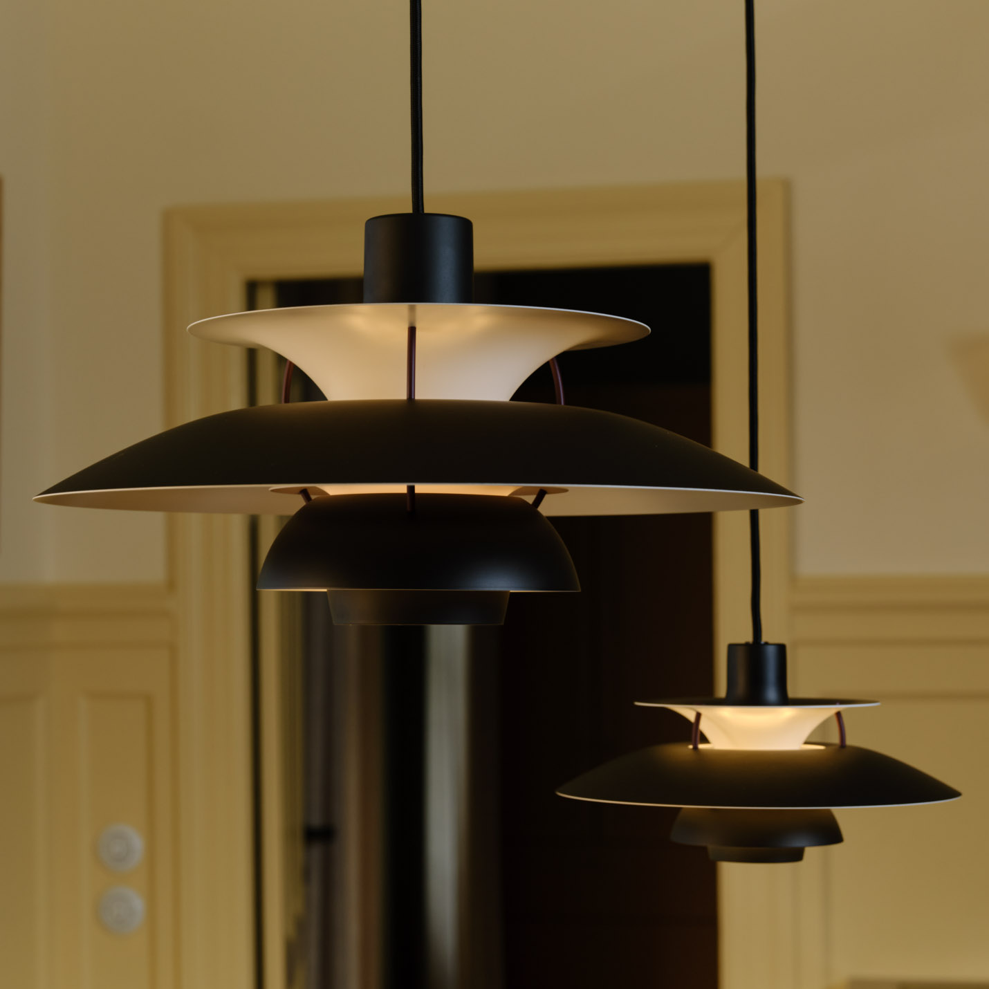 ルイスポールセン（Louis Poulsen）PH5 / ブラック・エディション2025