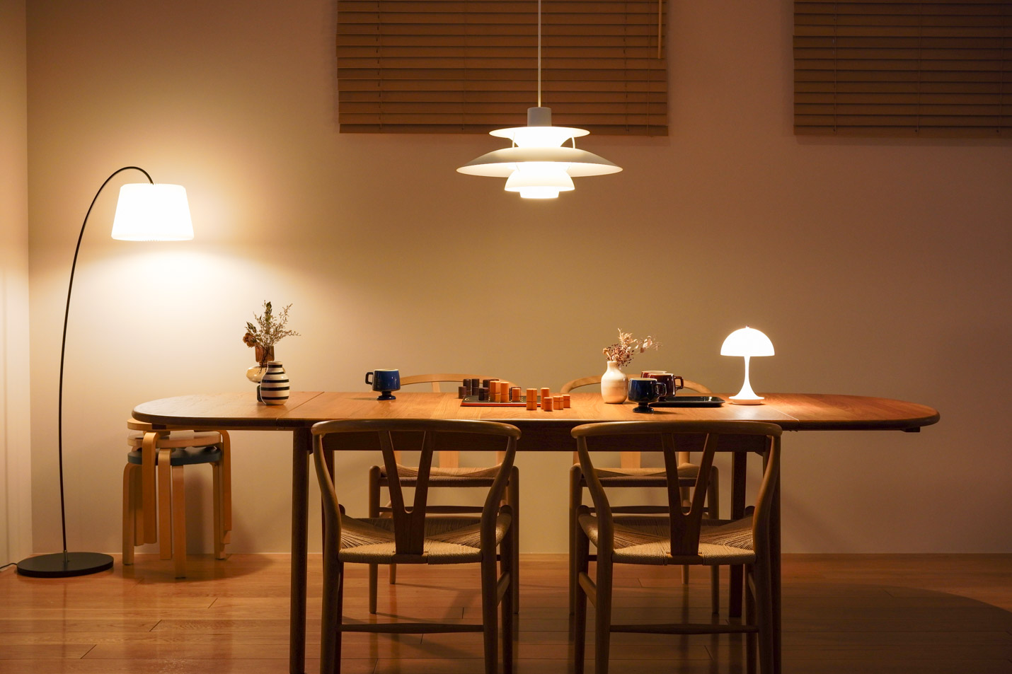 ルイスポールセン（Louis Poulsen）シーン