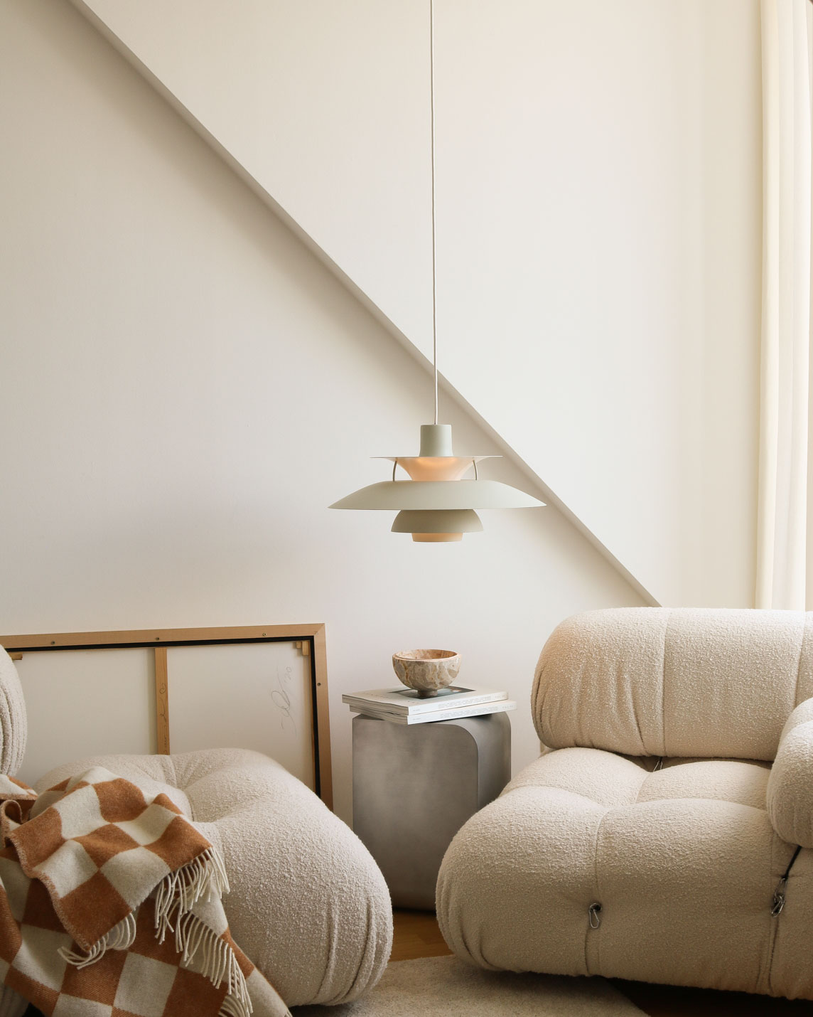 ルイスポールセン（Louis Poulsen） PH5 / モノクローム・ペール・ピューター