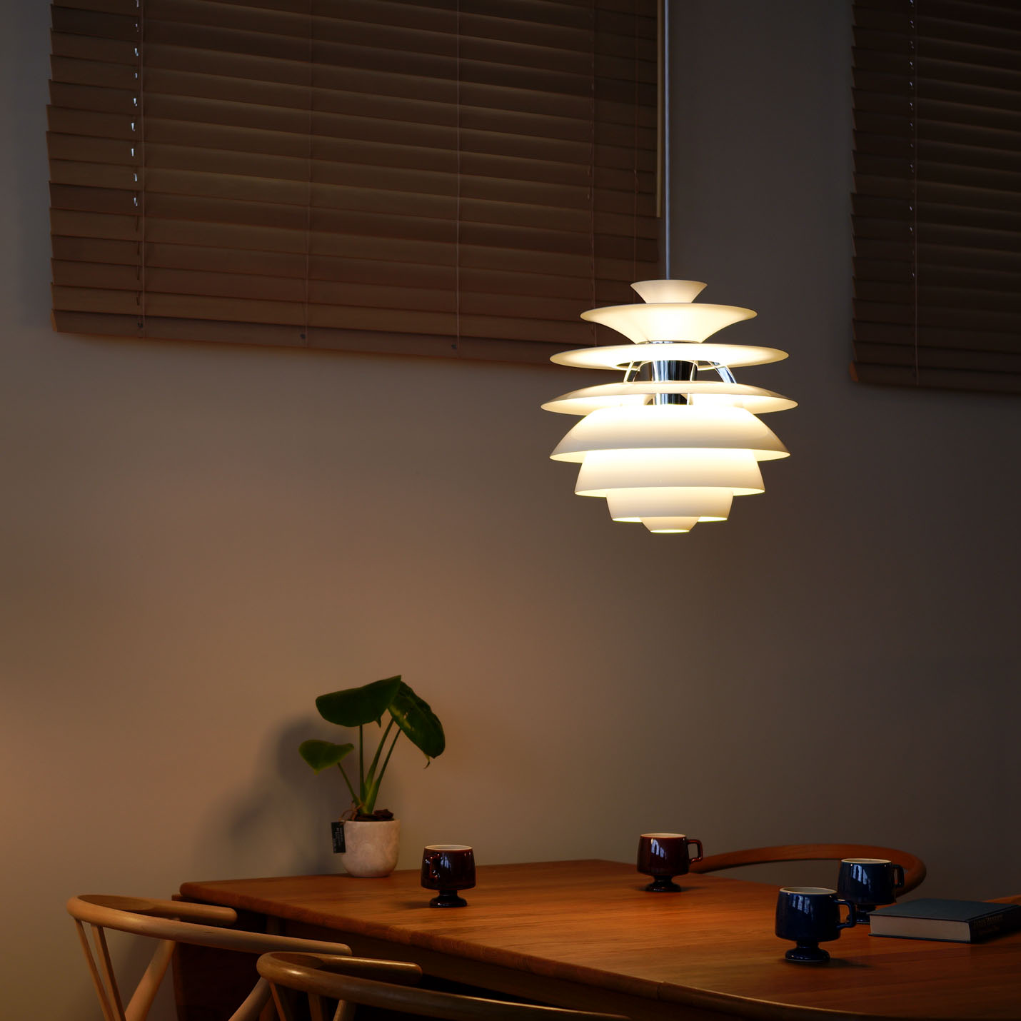 ルイスポールセン（Louis Poulsen）PHスノーボール