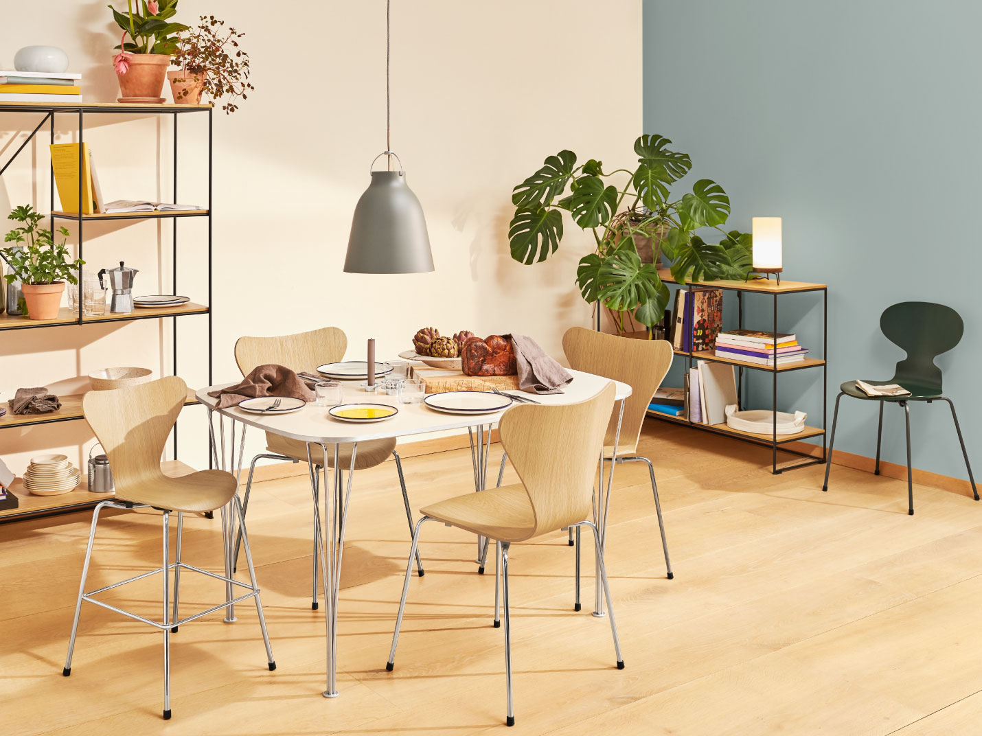 フリッツ・ハンセン(FRITZ HANSEN)シーン