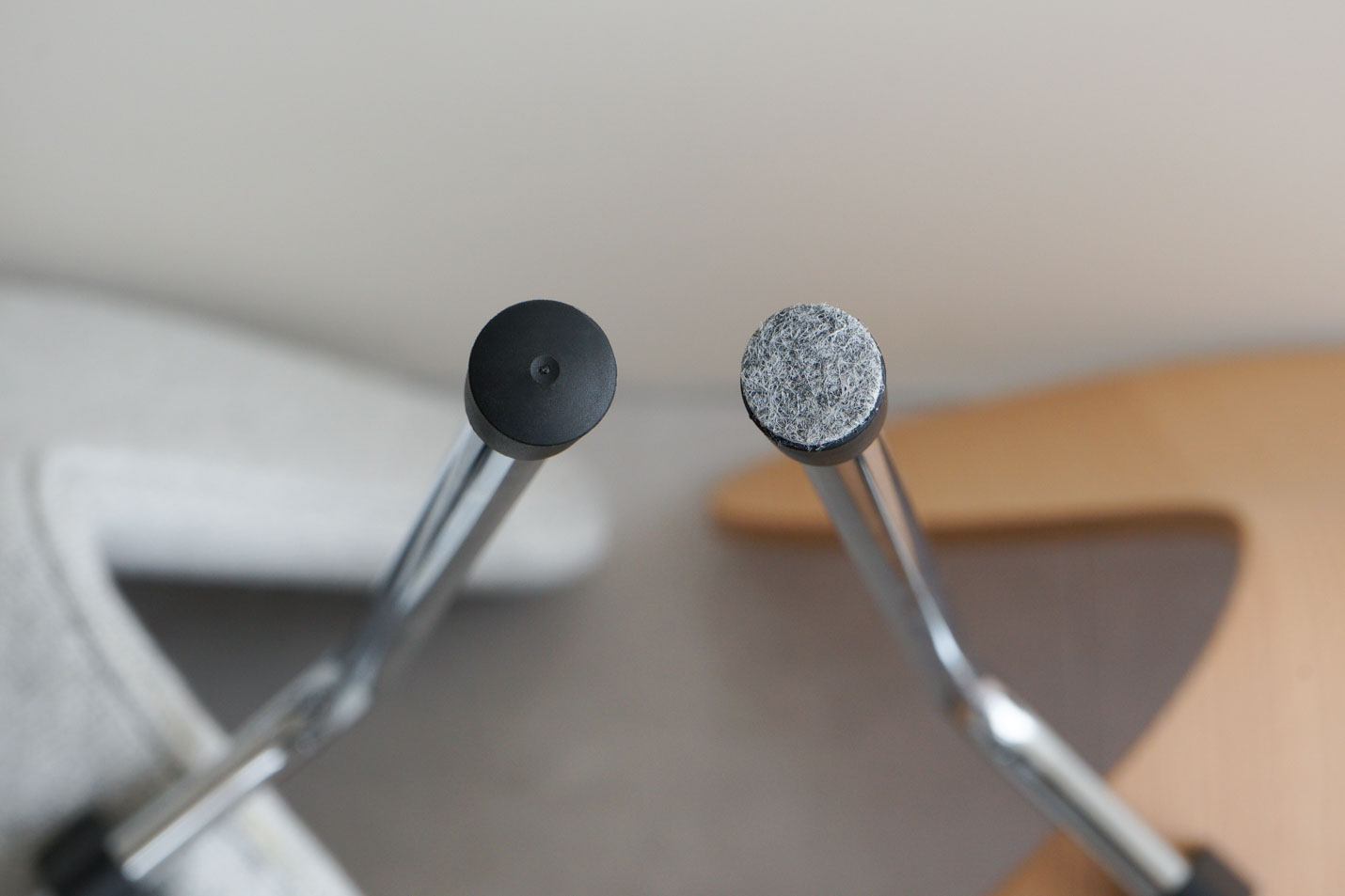 フリッツ・ハンセン（FRITZ HANSEN）セブンチェアのフェルトグライドについて