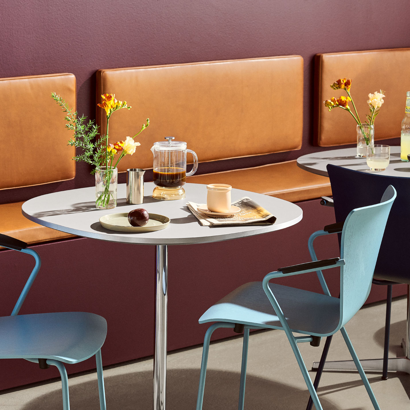 フリッツ・ハンセン（FRITZ HANSEN）スーパー円テーブル