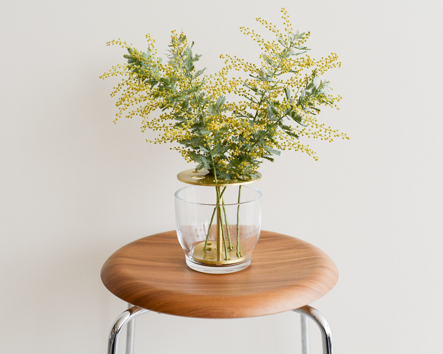 フリッツ・ハンセン（FRITZ HANSEN)キャンペーンプレゼントイケバナスモール真鍮