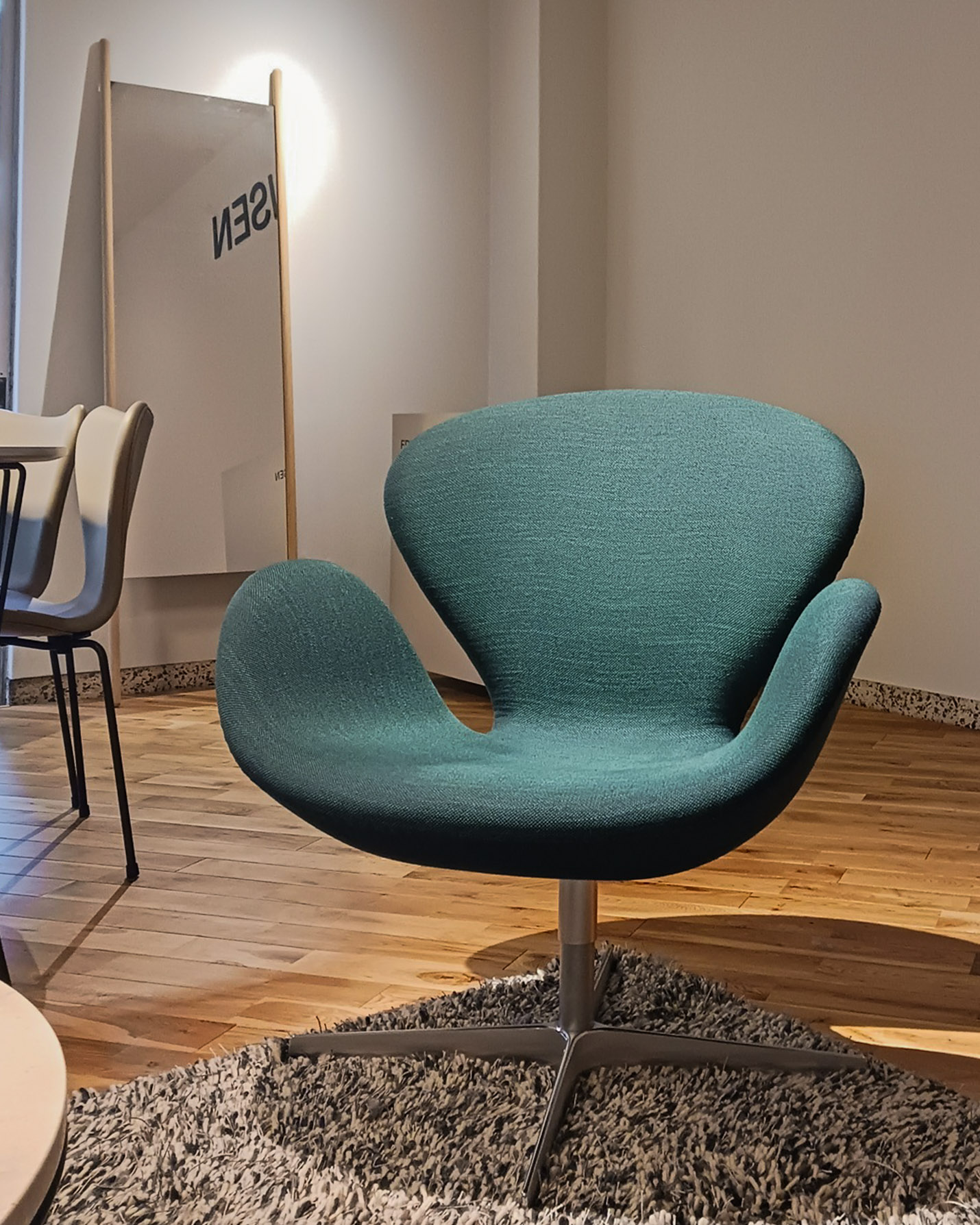 フリッツ・ハンセン（FRITZ HANSEN）スワンチェア