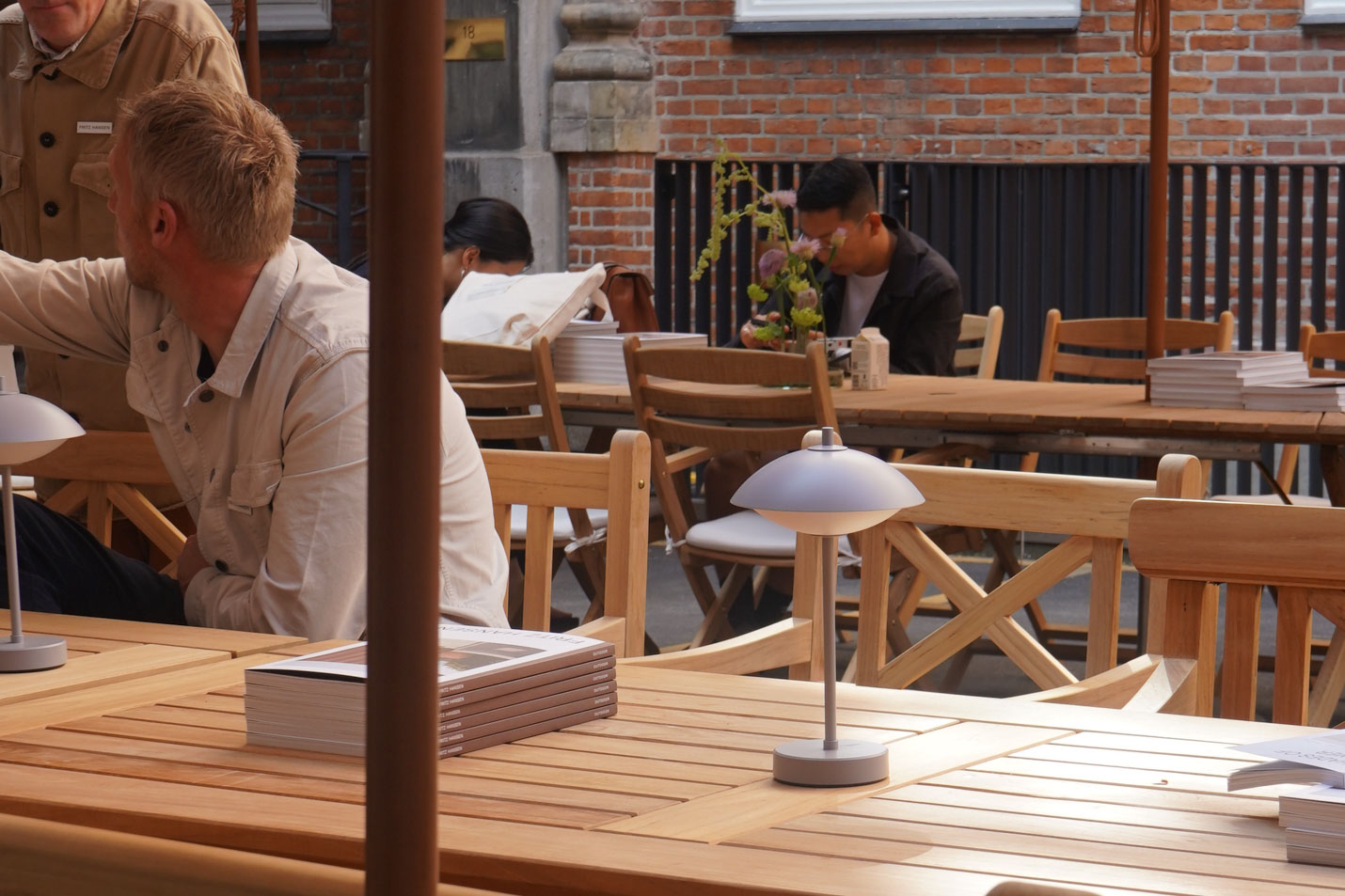 FRITZ HANSEN（フリッツ・ハンセン）CLAM（クラム） ポータブルランプ