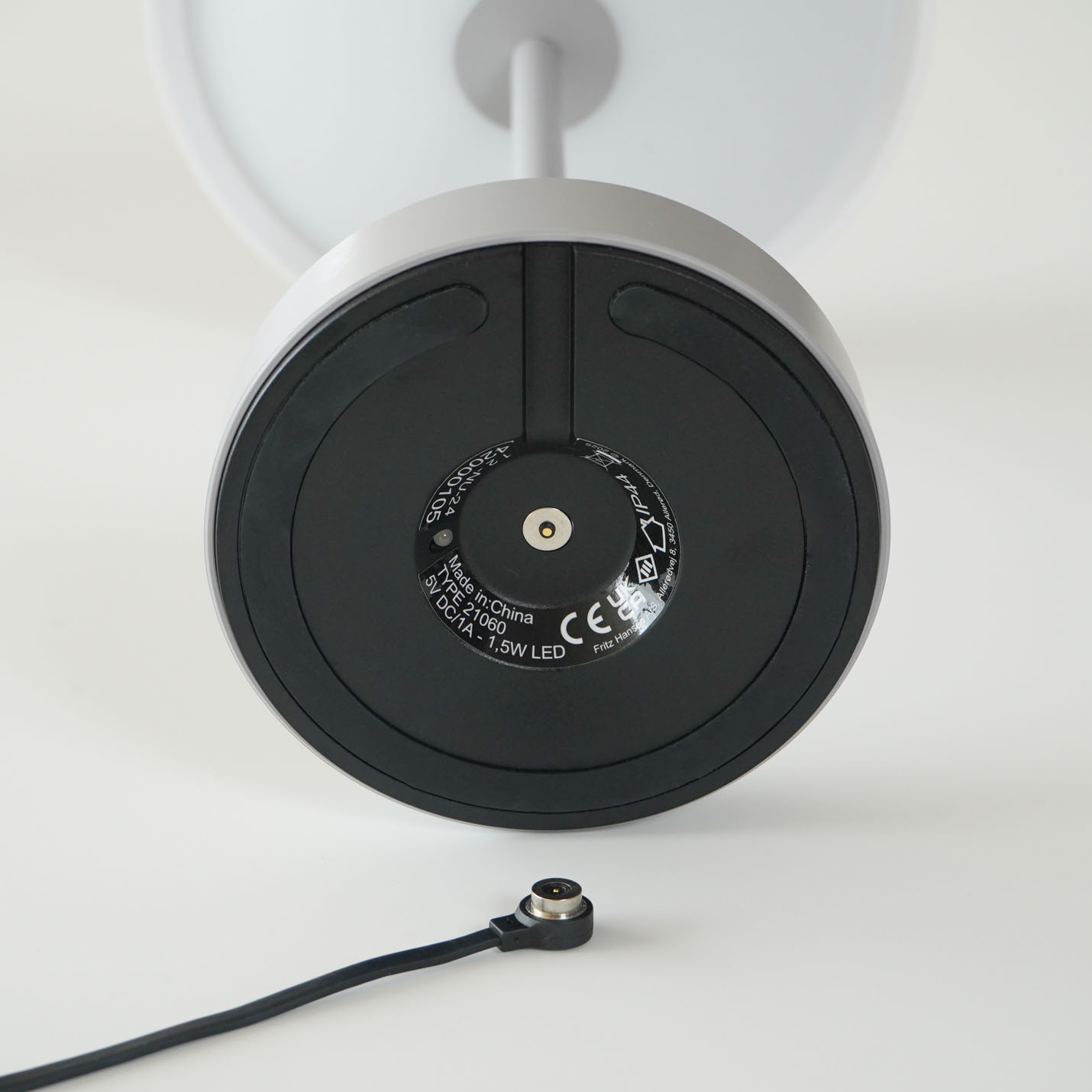 FRITZ HANSEN（フリッツ・ハンセン）CLAM（クラム） ポータブルランプ