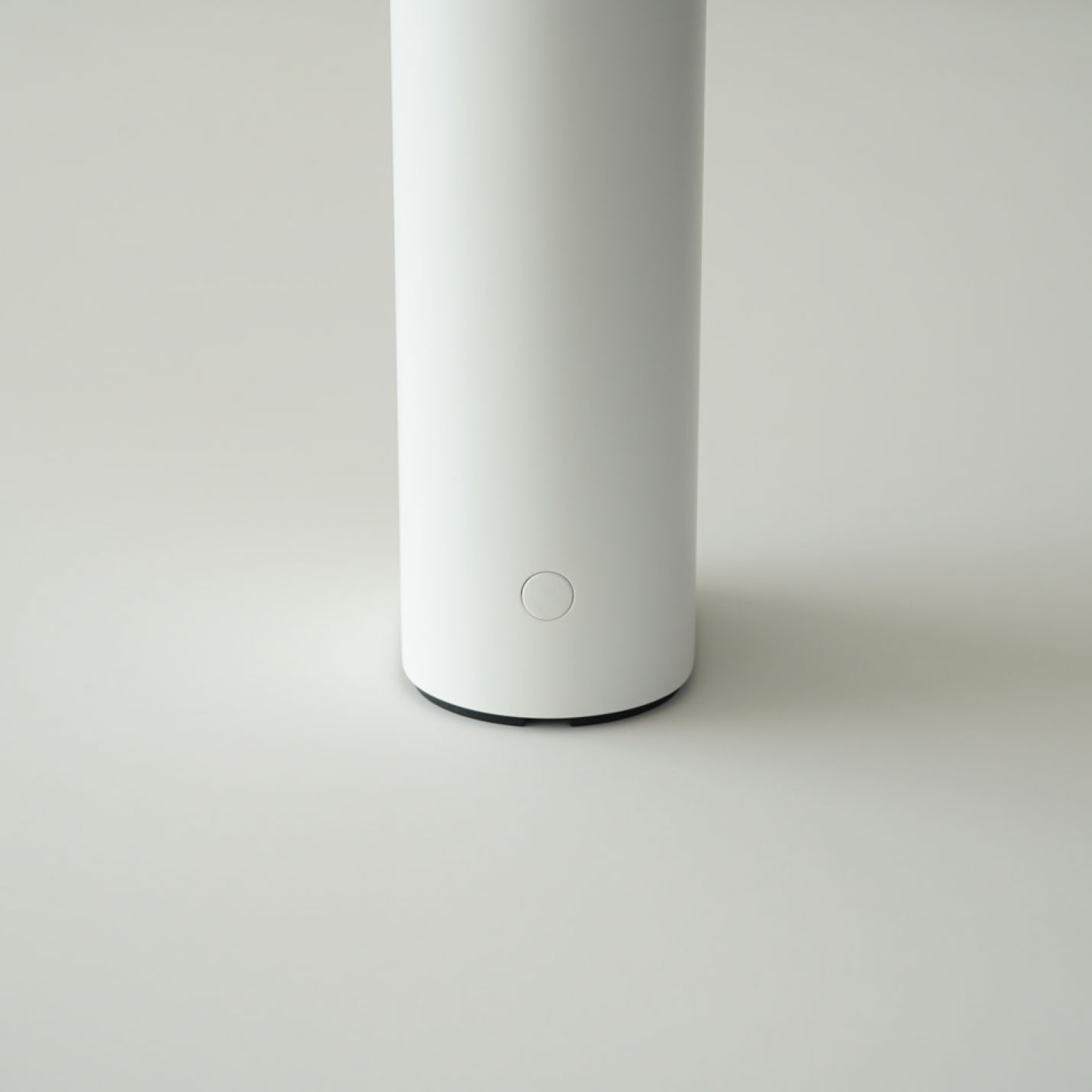 FRITZ HANSEN（フリッツ・ハンセン）SOLAE（ソラエ） ポータブルランプ