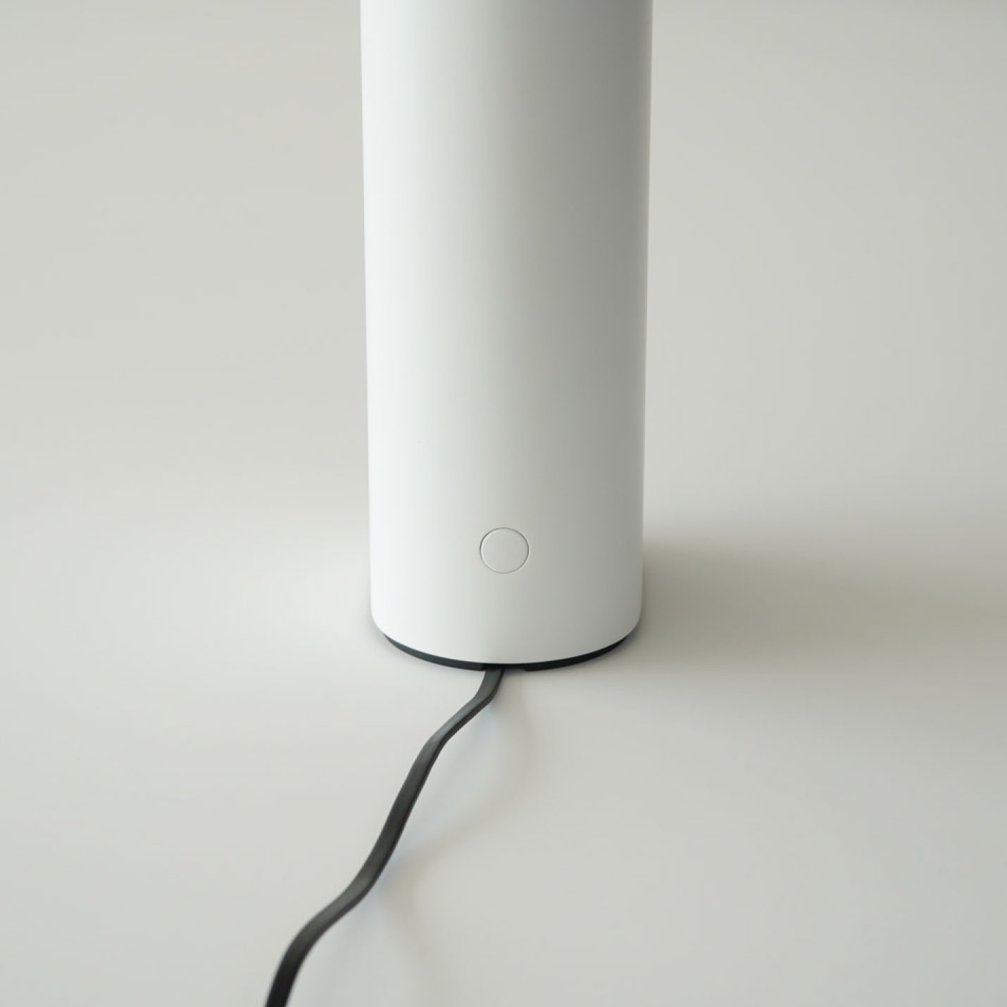 FRITZ HANSEN（フリッツ・ハンセン）SOLAE（ソラエ） ポータブルランプ