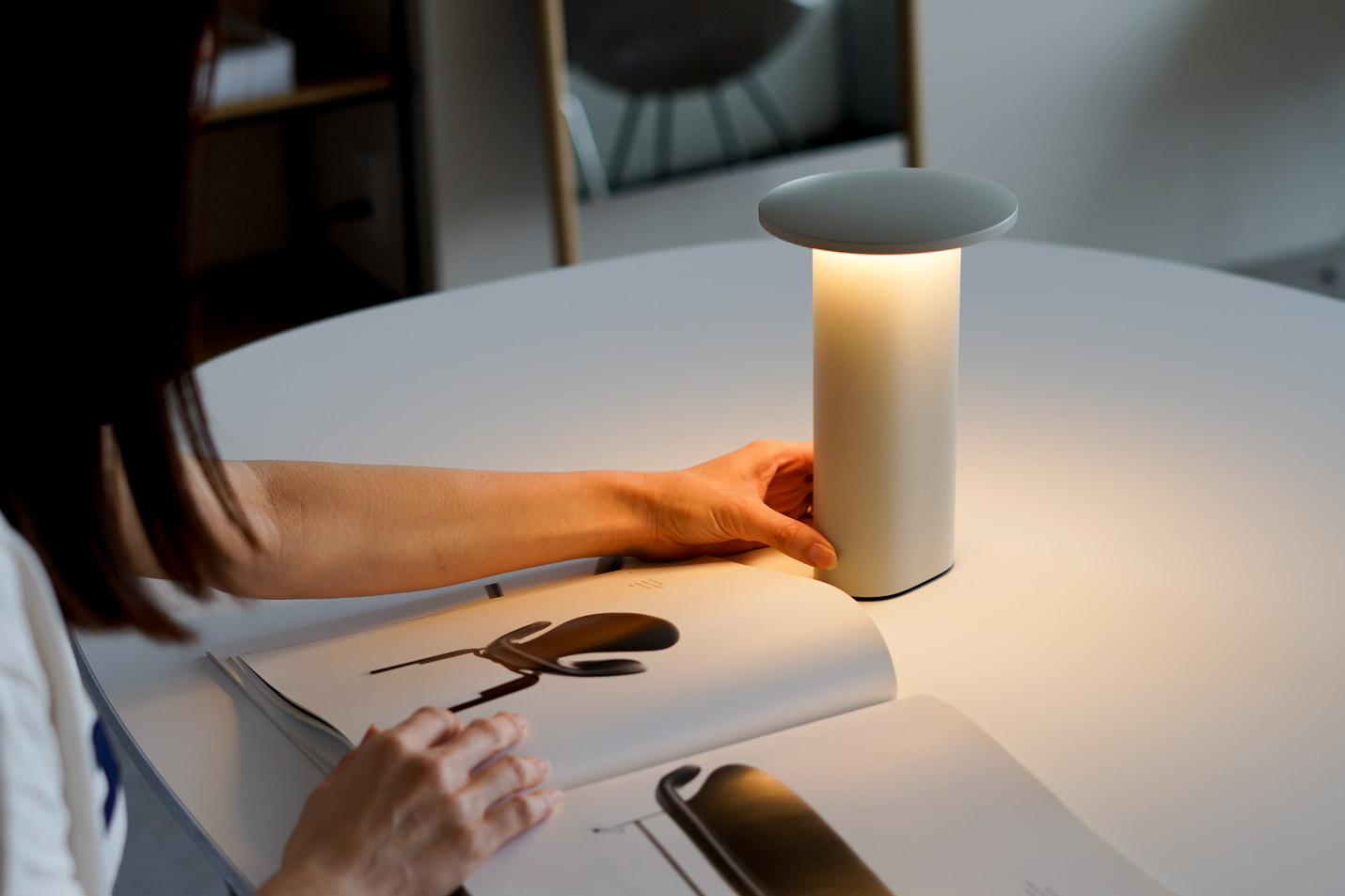 FRITZ HANSEN（フリッツ・ハンセン）SOLAE（ソラエ） ポータブルランプ