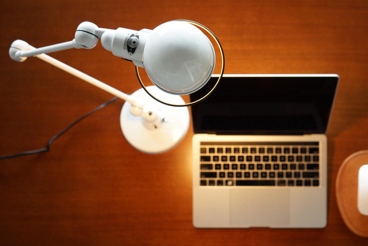 jielde 833 フロアランプ