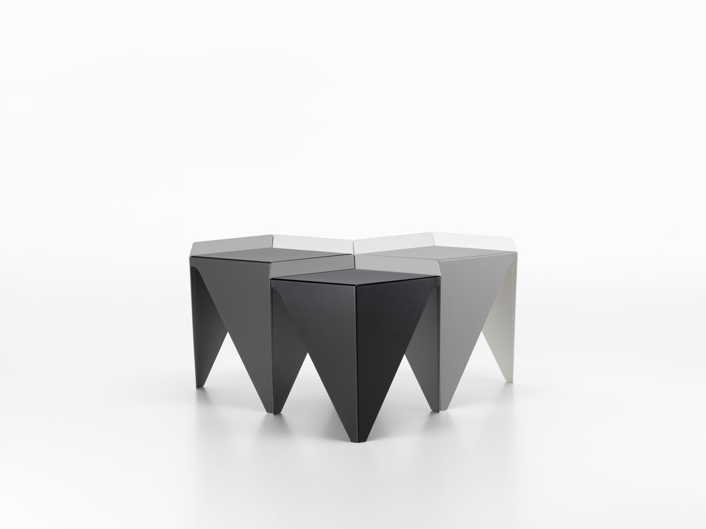 Vitra（ヴィトラ） プリズマティックテーブル （Prismatic Table）