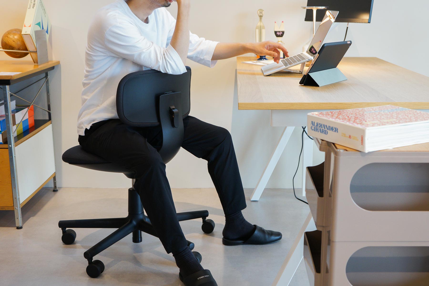 Vitra（ヴィトラ） ルーキー（rookie）