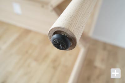 カリモクニュースタンダード キャストールダイニングテーブル150 アジャスター