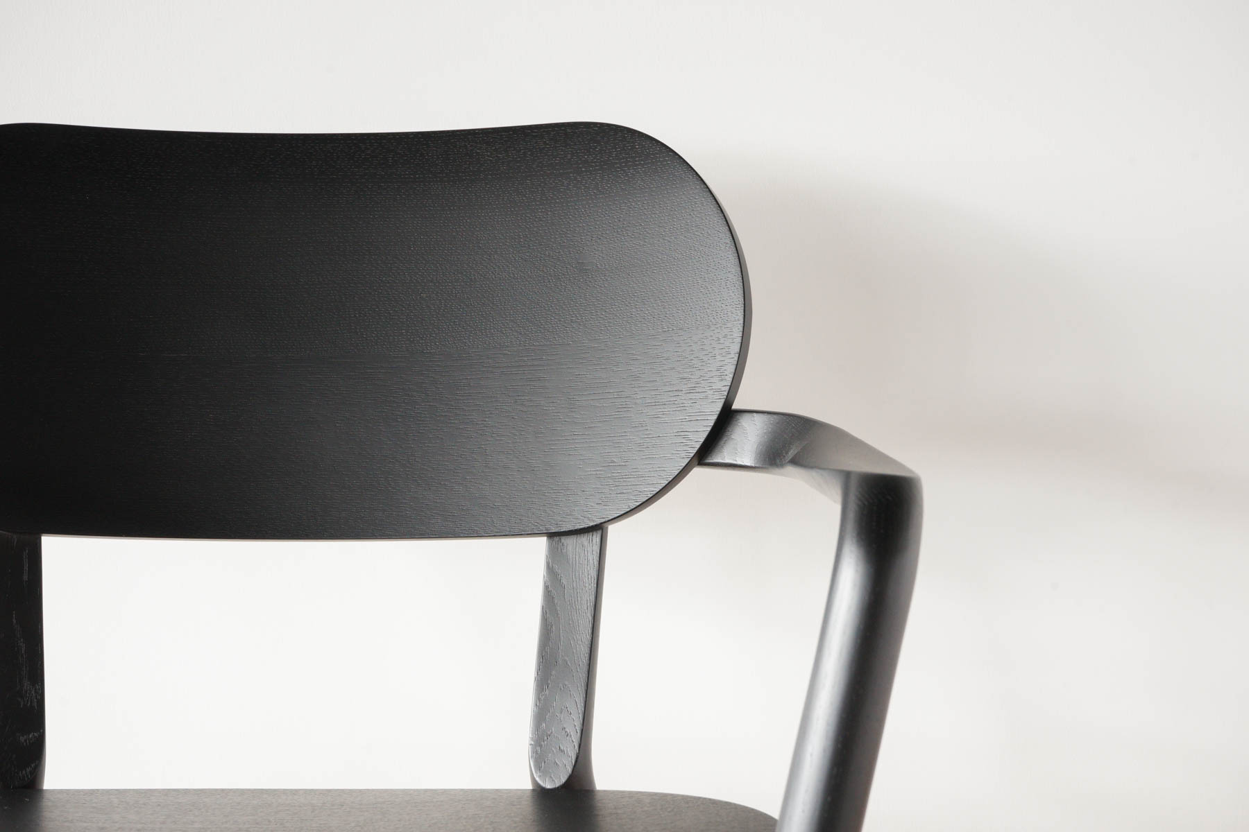 キャストールローチェアブラック