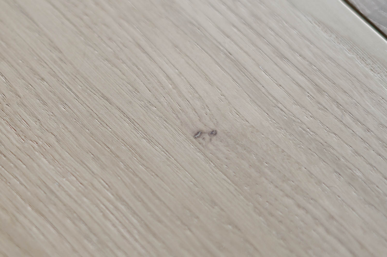 KNSエレファントサイドテーブルのディテール