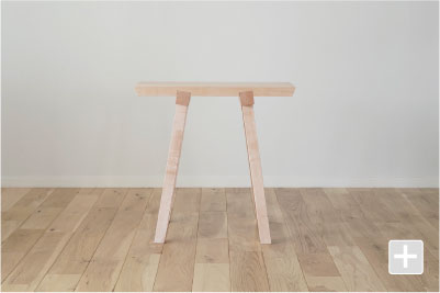 カリモクニュースタンダード トリイエス 正面