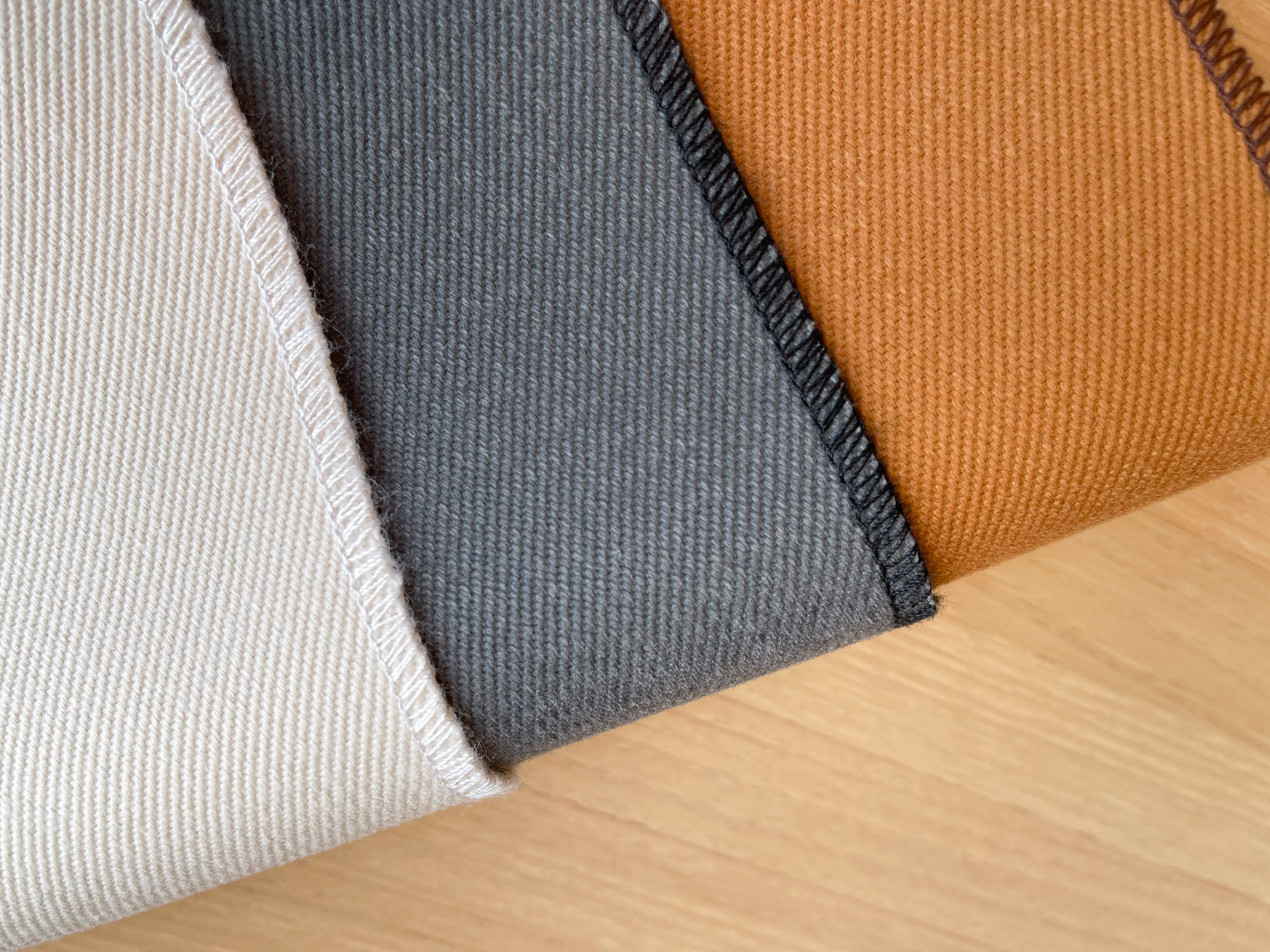 カラーラインナップ