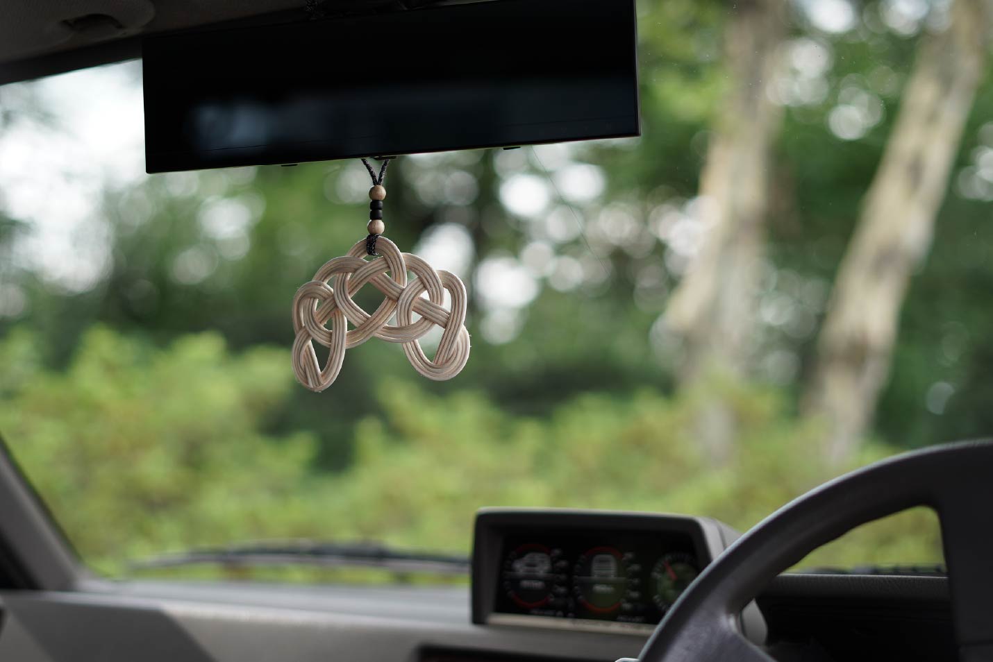 SCENTAHOLIC センタホリック ウーブンセントを車内で