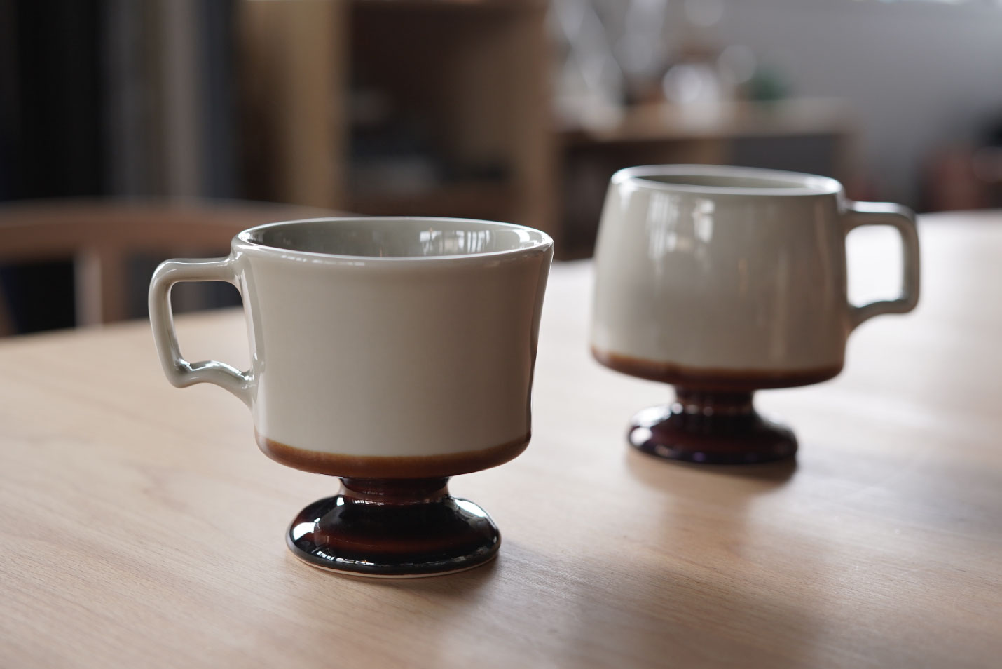 ゴブレットマグと対をなすゴブレットカップバイカラー