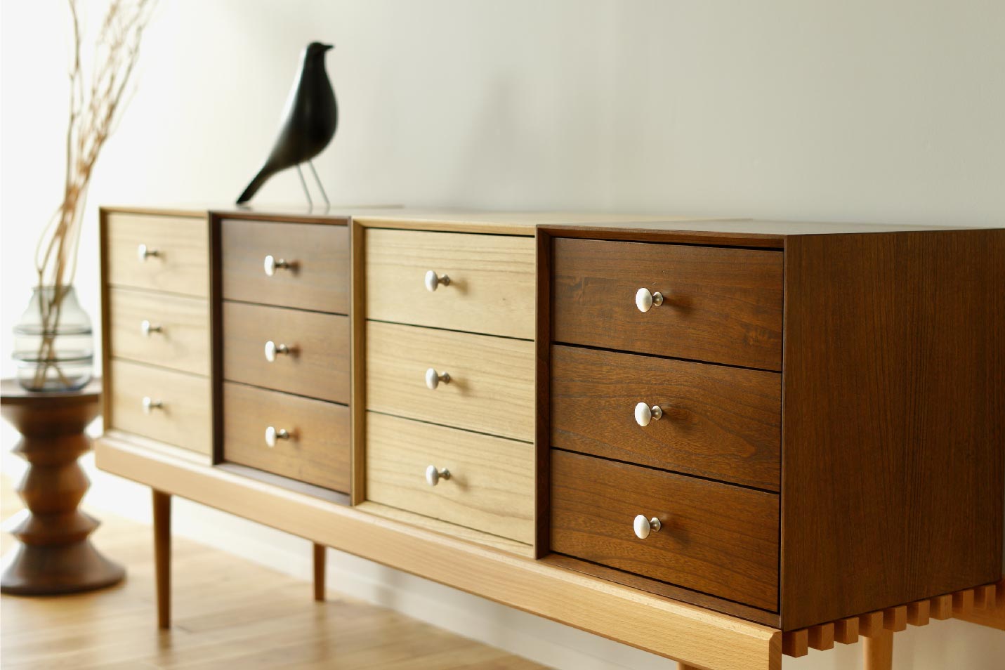 826STANDARD UNITとは