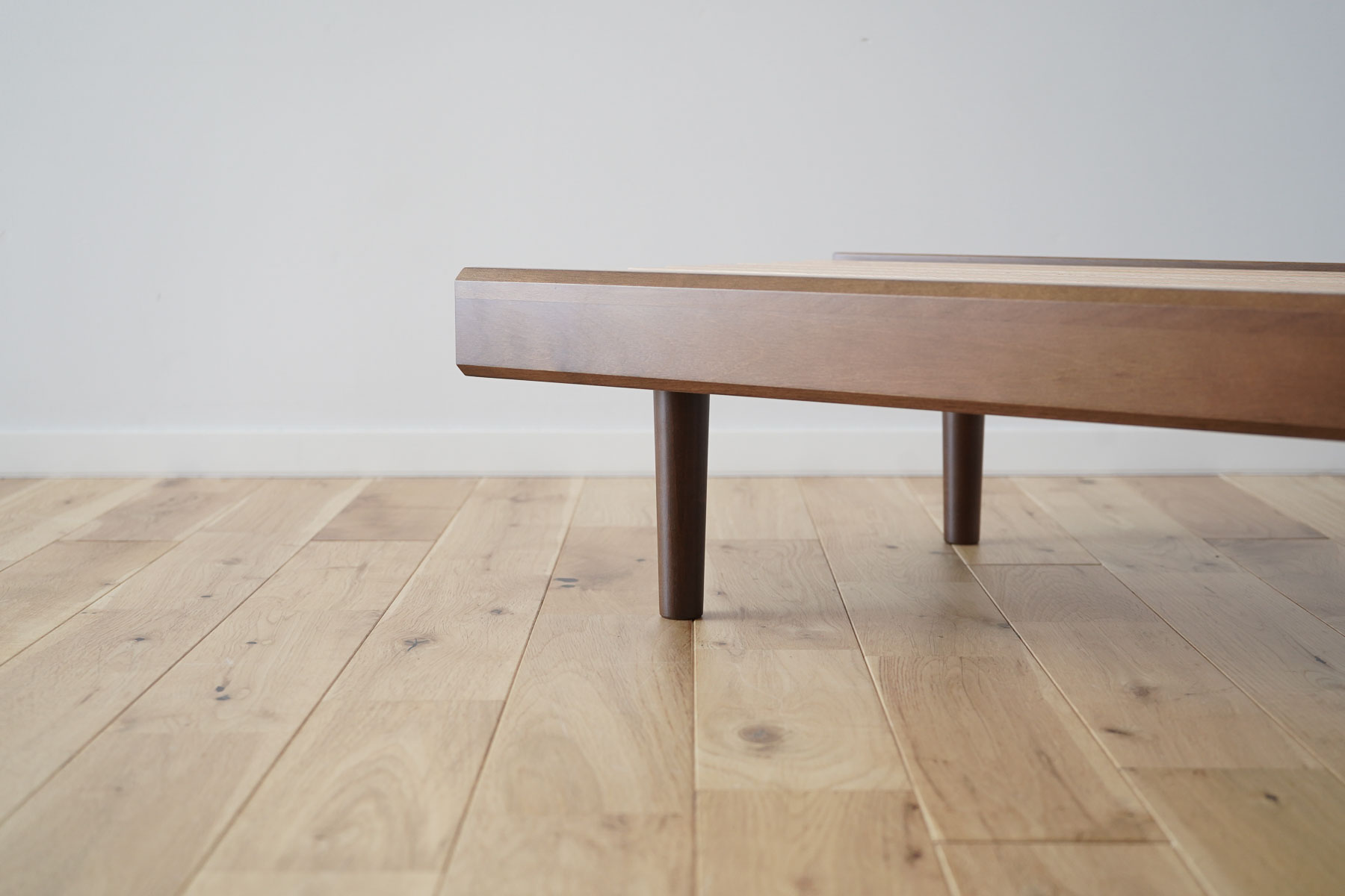 826STANDARD UNIT ウッドレッグロー