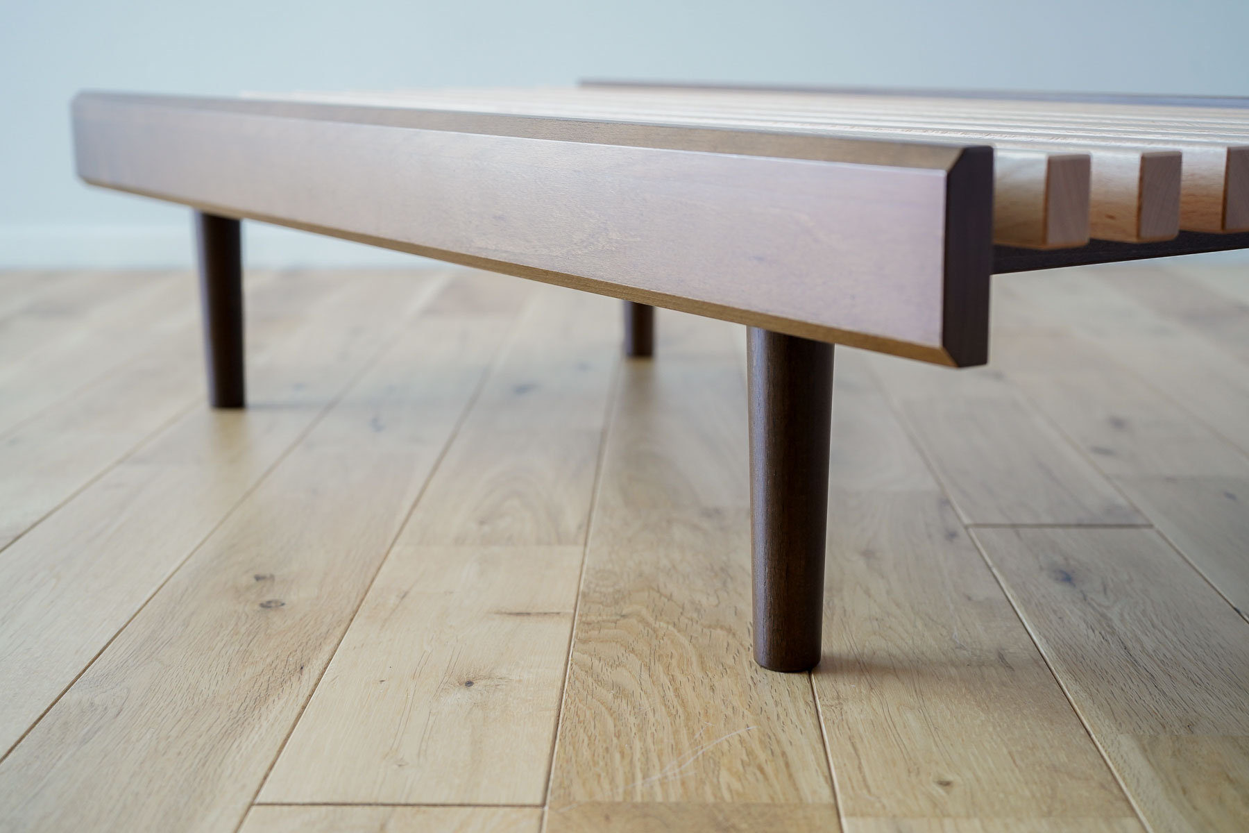 826STANDARD UNIT ウッドレッグロー