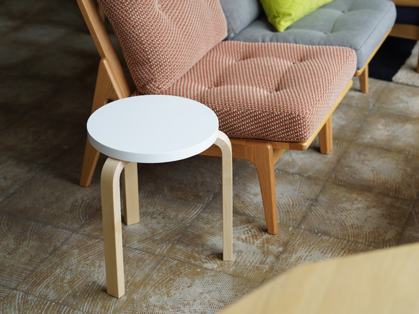 artek (アルテック) 3本脚 スツール stool60 カラーラッカー