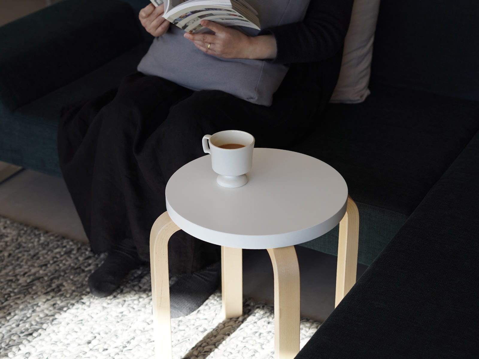 artek (アルテック) 4本脚 スツール stool E60 カラーラッカー