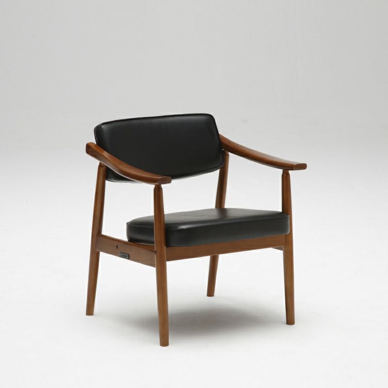 カリモク60 Dチェア スタンダードブラック［W36450BW］ レビュー | vanilla