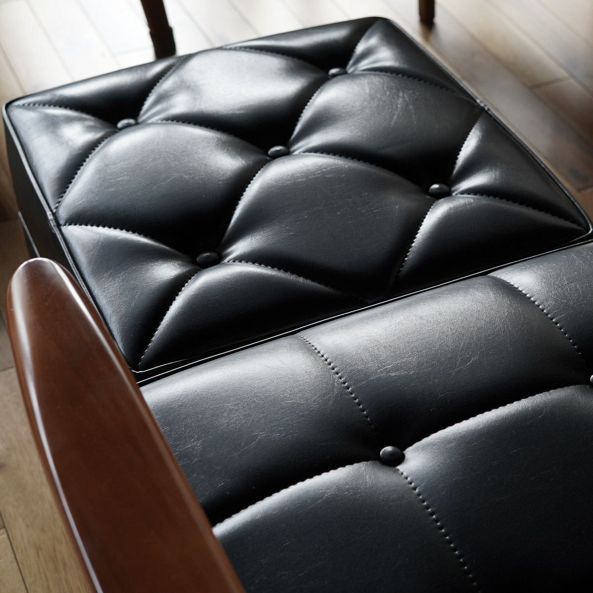 カリモク60 Kチェア 1シーター スタンダードブラック［W36140BW］ 商品画像7