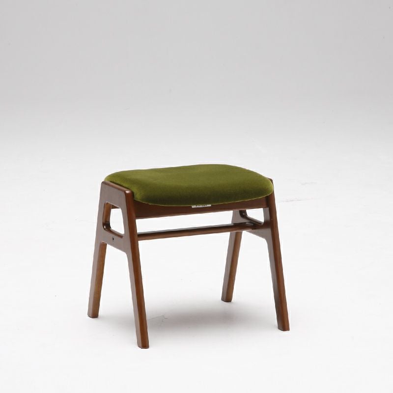 カリモク60+ スタッキングスツール モケットグリーン