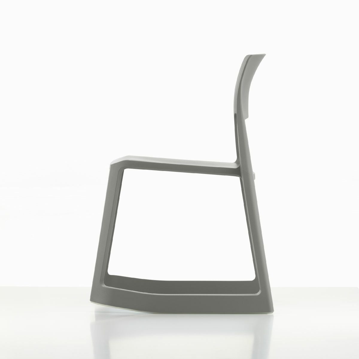 Vitra（ヴィトラ） ティプトン（Tip Ton）RE ダークグレーRE