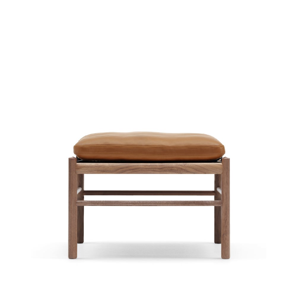 カール・ハンセン＆サン（CARL HANSEN & SON） OW149F コロニアルフットスツール ウォールナット オイルフィニッシュ レザーシート