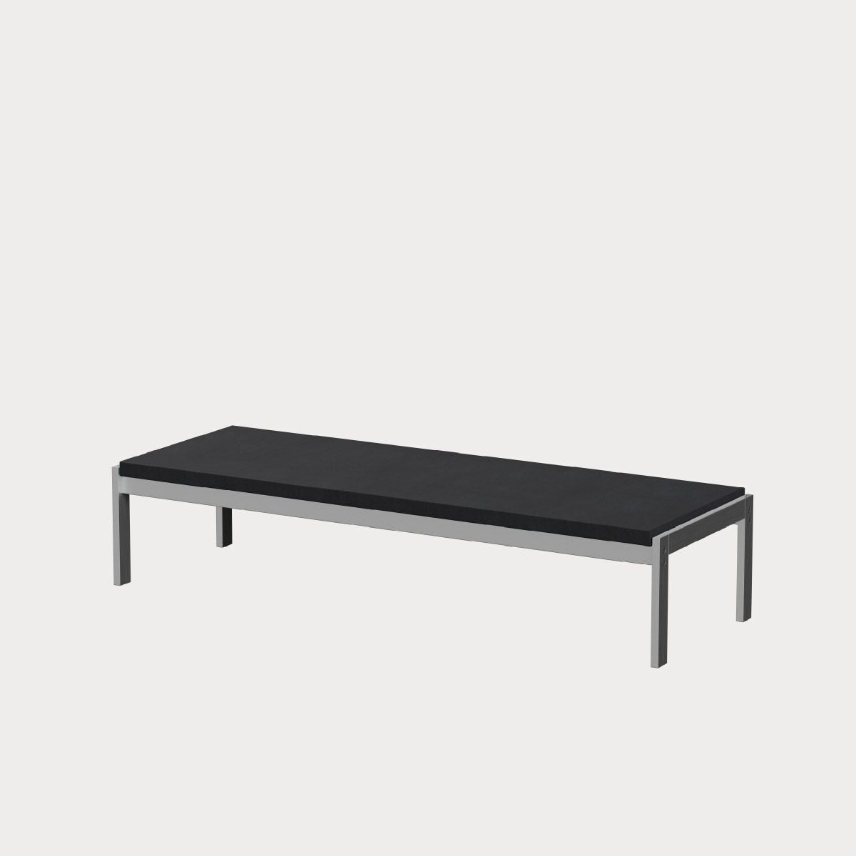 FRITZ HANSEN（フリッツ・ハンセン）PK62 サイドテーブル