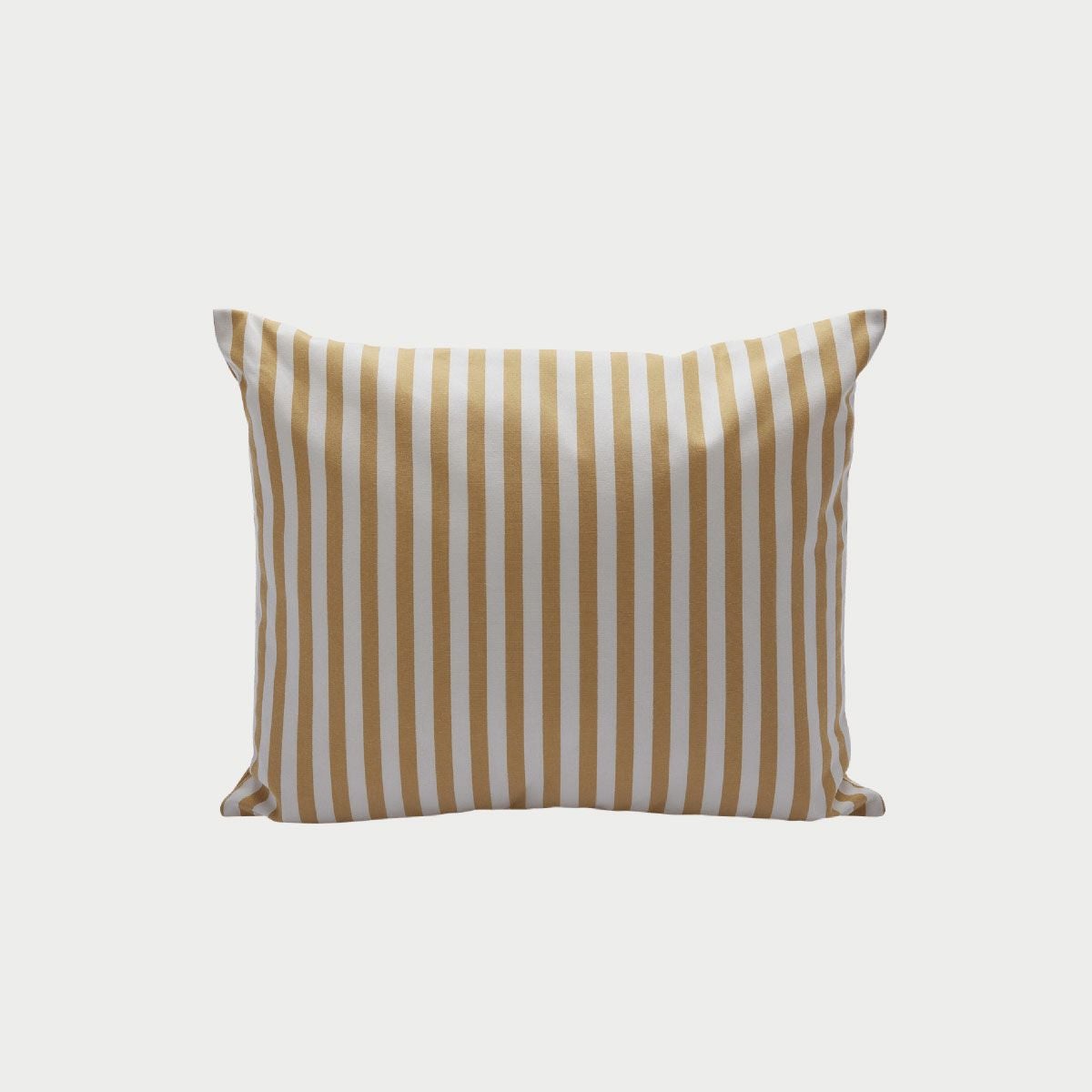 F.H.（フリッツ・ハンセン）SKAGERAK（スカゲラック）Barriere pillow 60×50cm（バリエレ ピロー ）/ ゴールデンイエローストライプ